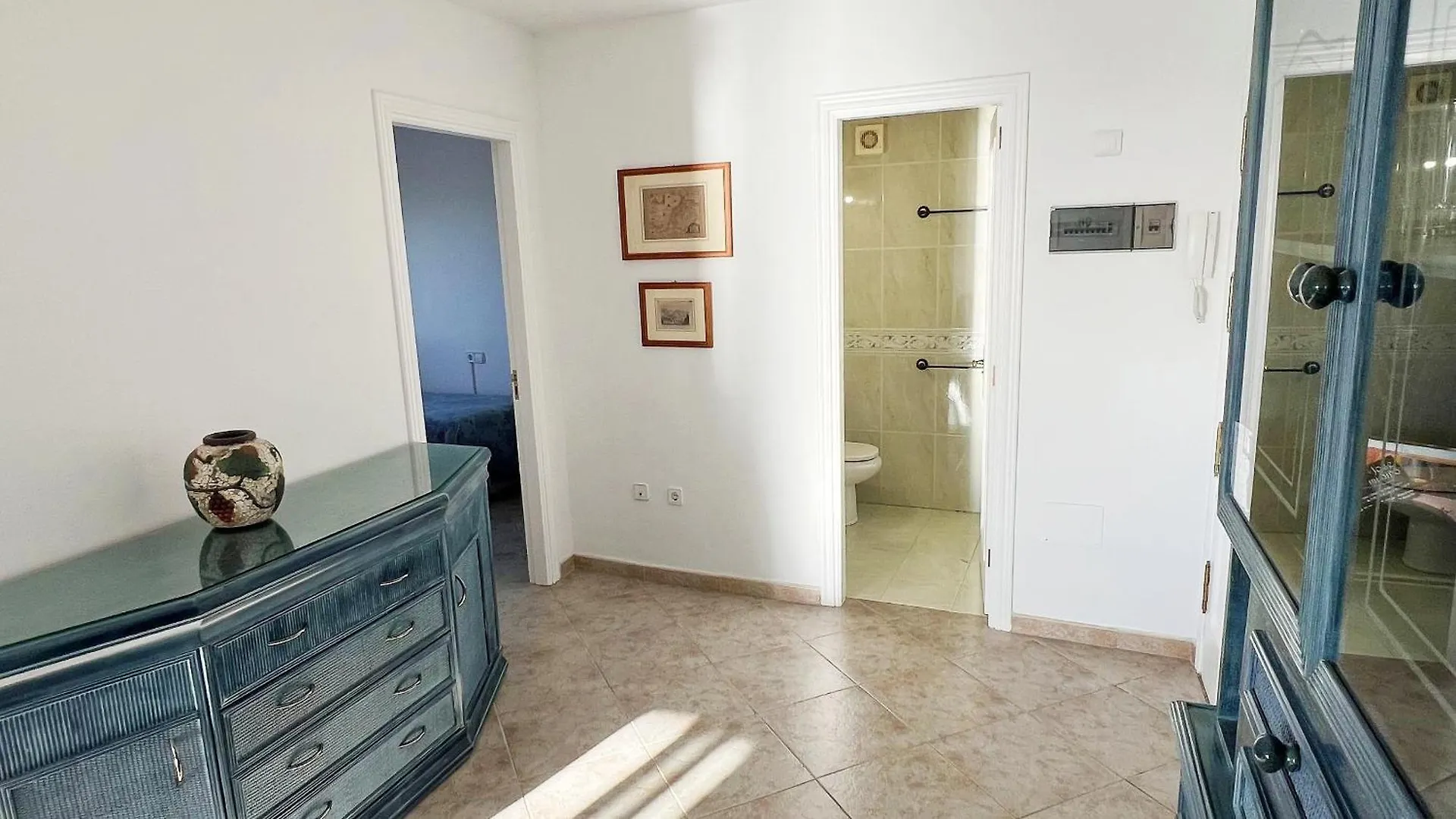 Agua Marina Playa De Las Vistas لوس كريستيانوس إسبانيا
