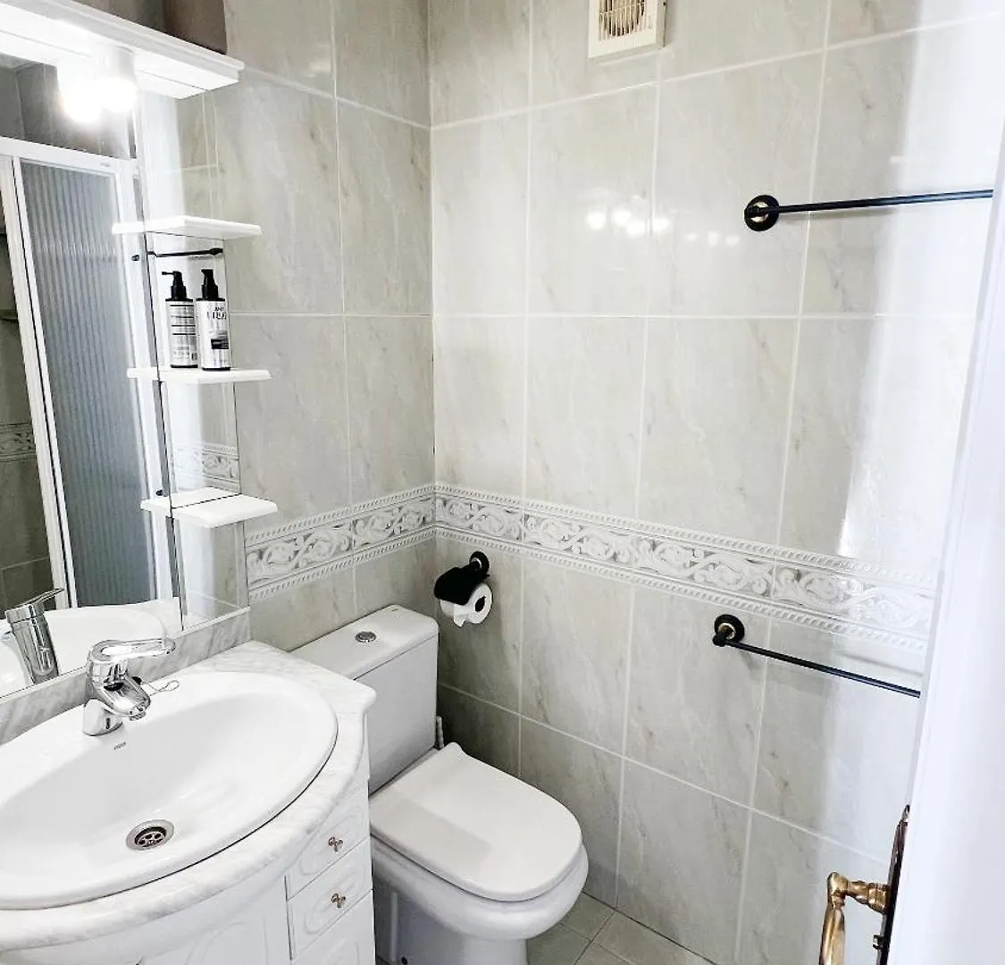 Agua Marina Playa De Las Vistas لوس كريستيانوس شقة